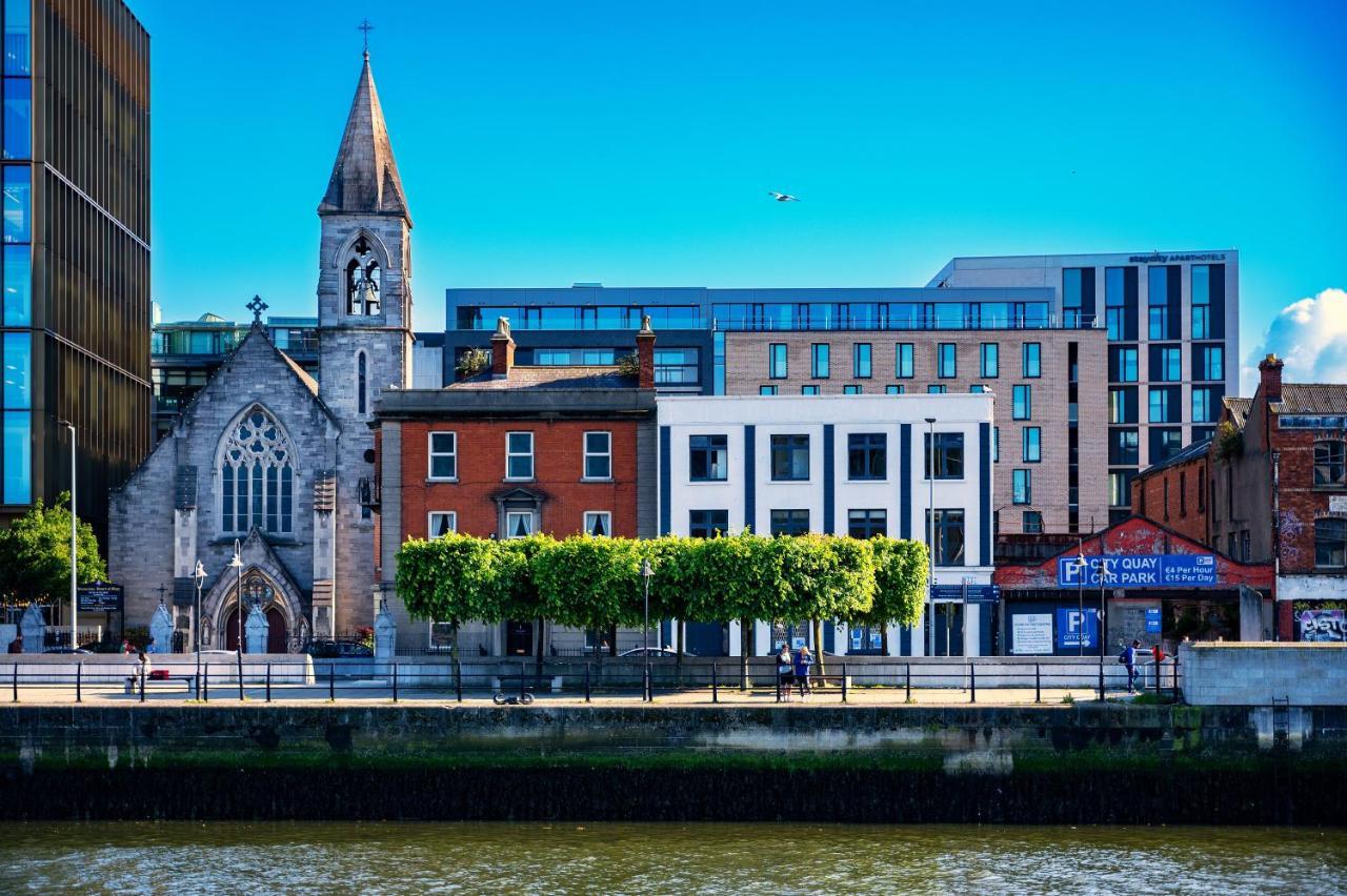 Staycity Aparthotels Dublin City Quay Exterior photo